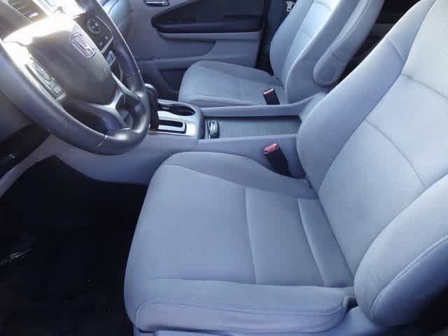 Thumbnail: 2019 Honda Pilot - 6