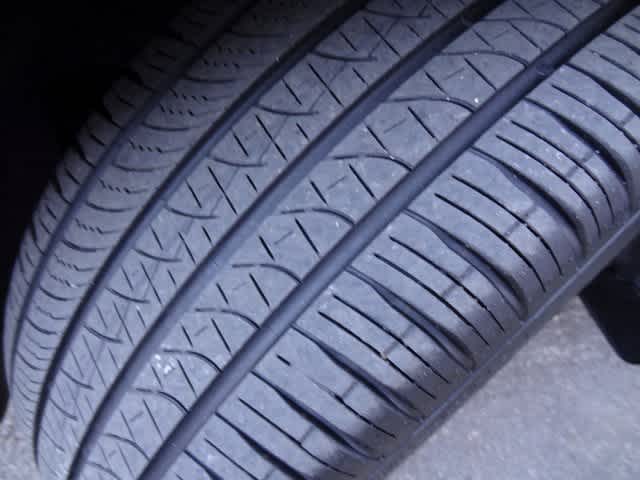 Thumbnail: 2025 Ford Explorer - 50