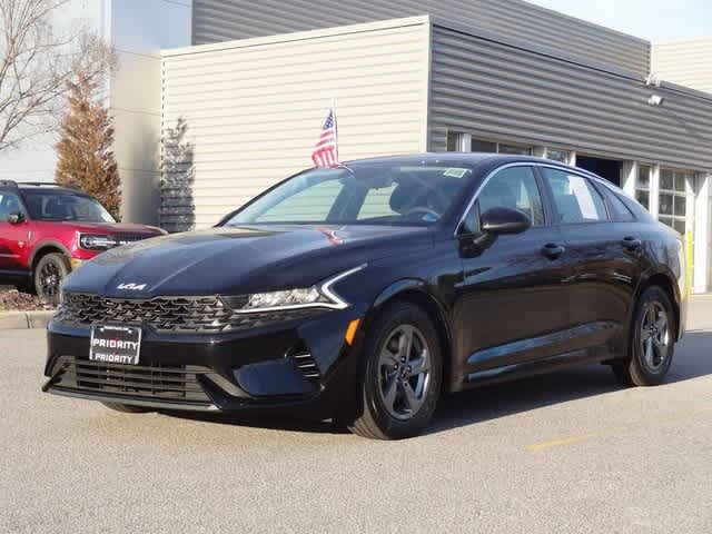 Thumbnail: 2022 Kia K5 - 1