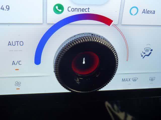 Thumbnail: 2021 Ford Mustang Mach-E - 37