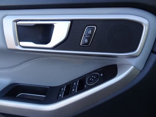 Thumbnail: 2023 Ford Explorer - 20