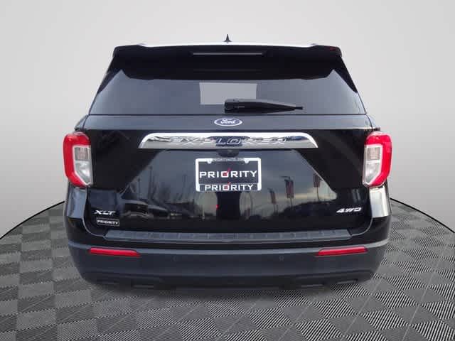 Thumbnail: 2022 Ford Explorer - 3