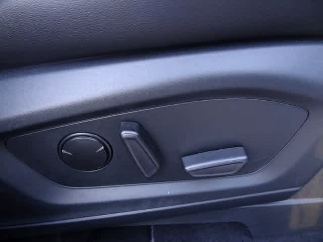 Thumbnail: 2023 Ford Explorer - 18