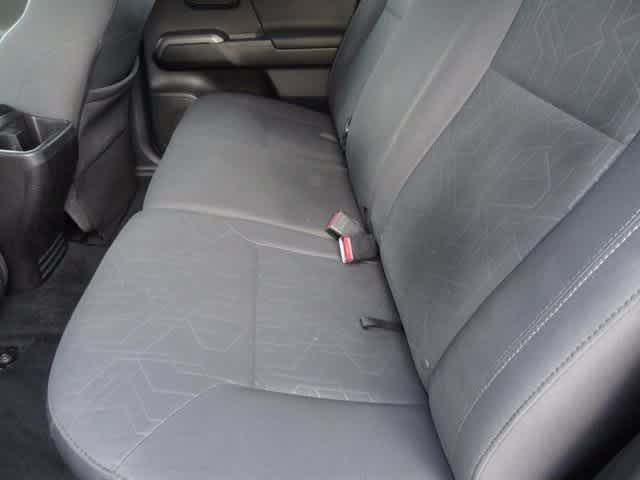 Thumbnail: 2016 Toyota Tacoma - 7