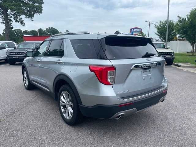 2023 Ford Explorer Limited 3