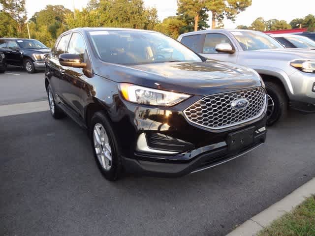 Thumbnail: 2024 Ford Edge - 3