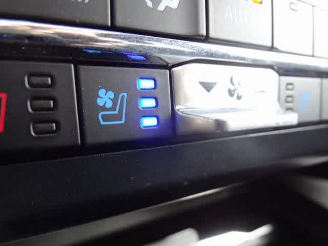 Thumbnail: 2024 Ford F-350 - 42