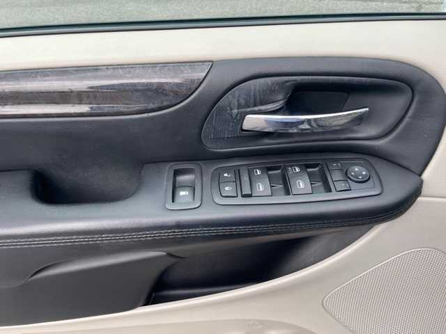 Thumbnail: 2015 Dodge Grand Caravan - 12