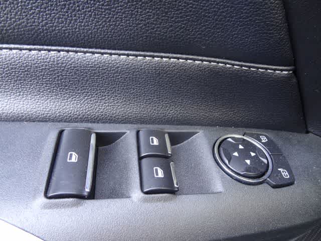 Thumbnail: 2022 Ford Mustang - 11