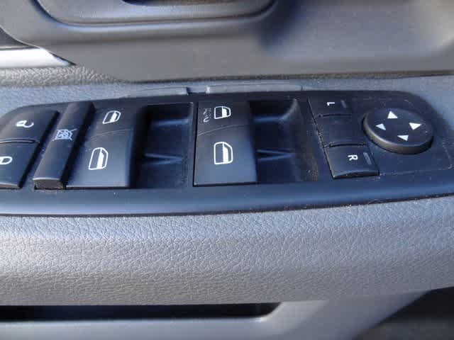 Thumbnail: 2015 RAM 1500 - 10