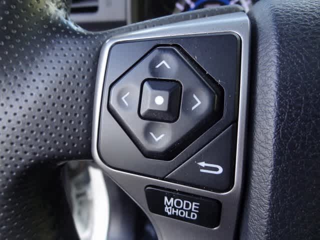 Thumbnail: 2018 Toyota 4Runner - 19