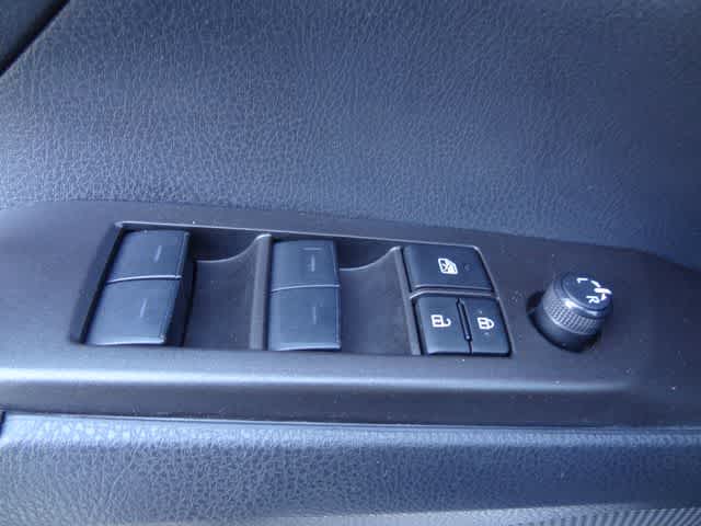 Thumbnail: 2024 Toyota Camry - 16