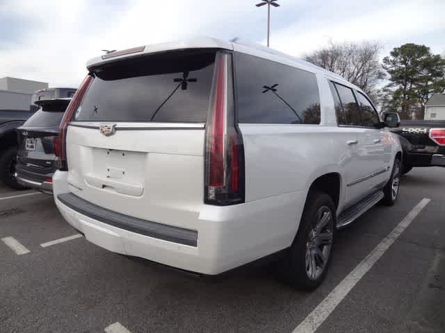 Thumbnail: 2016 Cadillac Escalade - 5