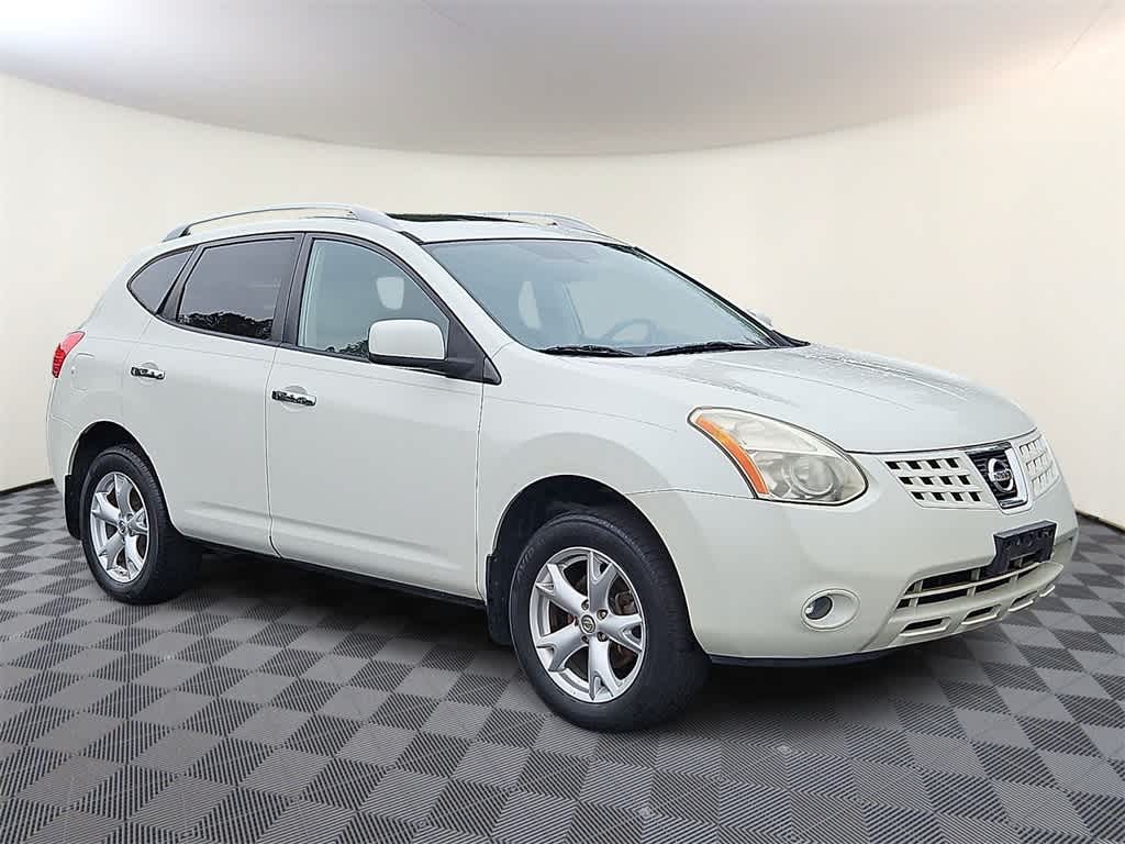 Thumbnail: 2010 Nissan Rogue - 3