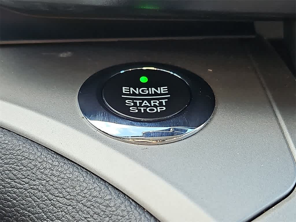 Thumbnail: 2021 Ford Explorer - 18