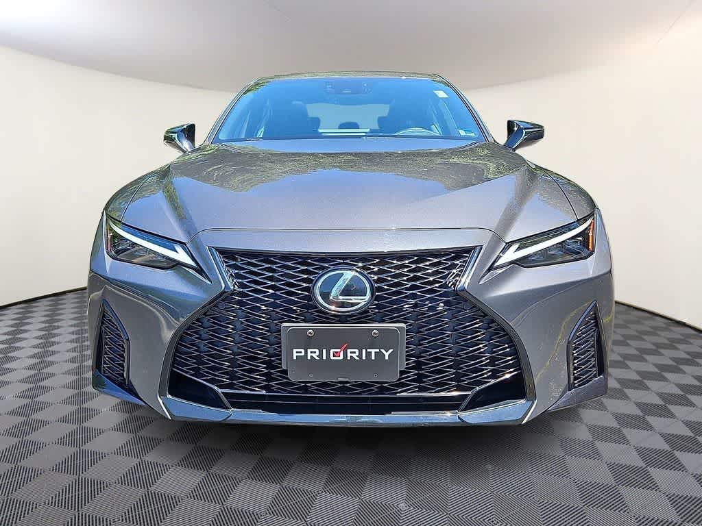 Thumbnail: 2021 Lexus IS - 2