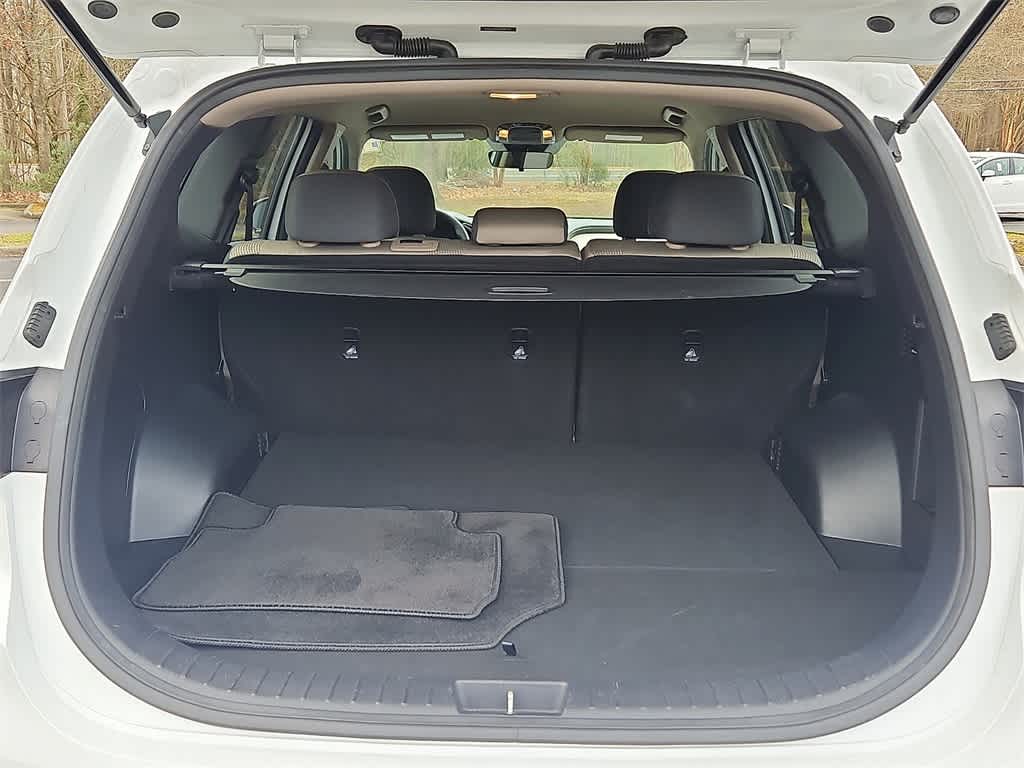 Thumbnail: 2022 Hyundai Santa Fe - 25