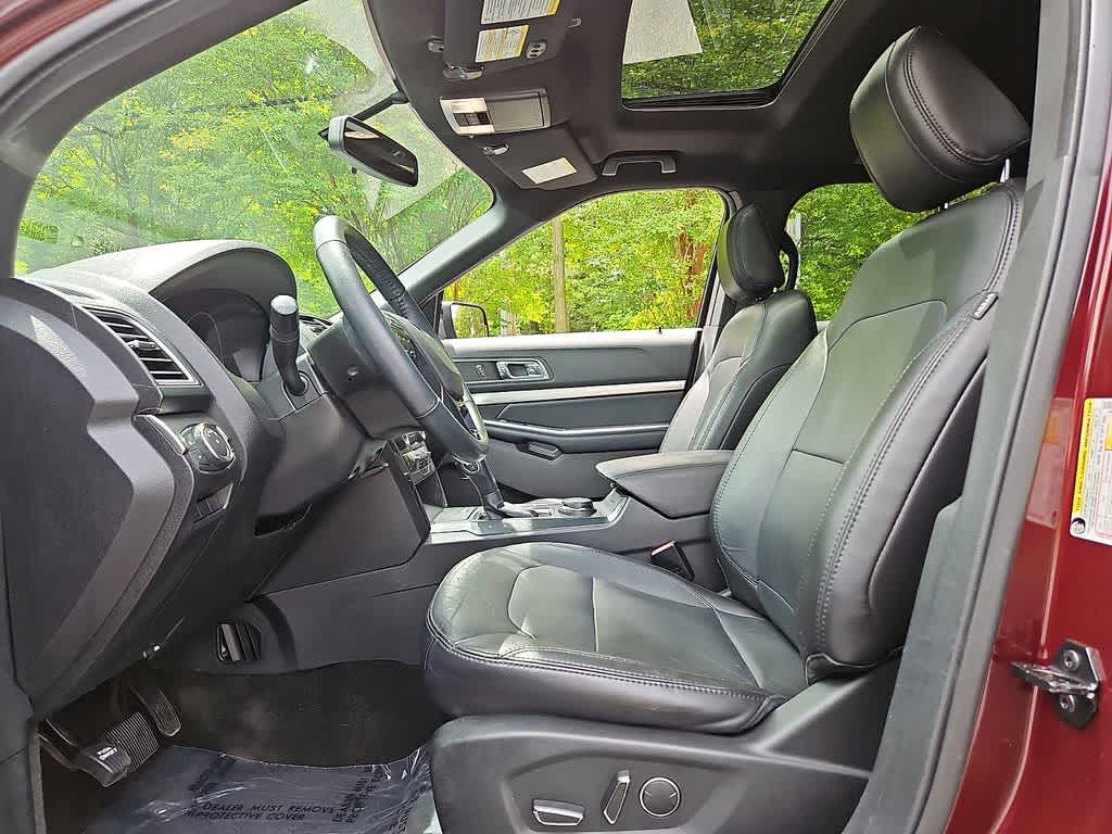 Thumbnail: 2018 Ford Explorer - 16