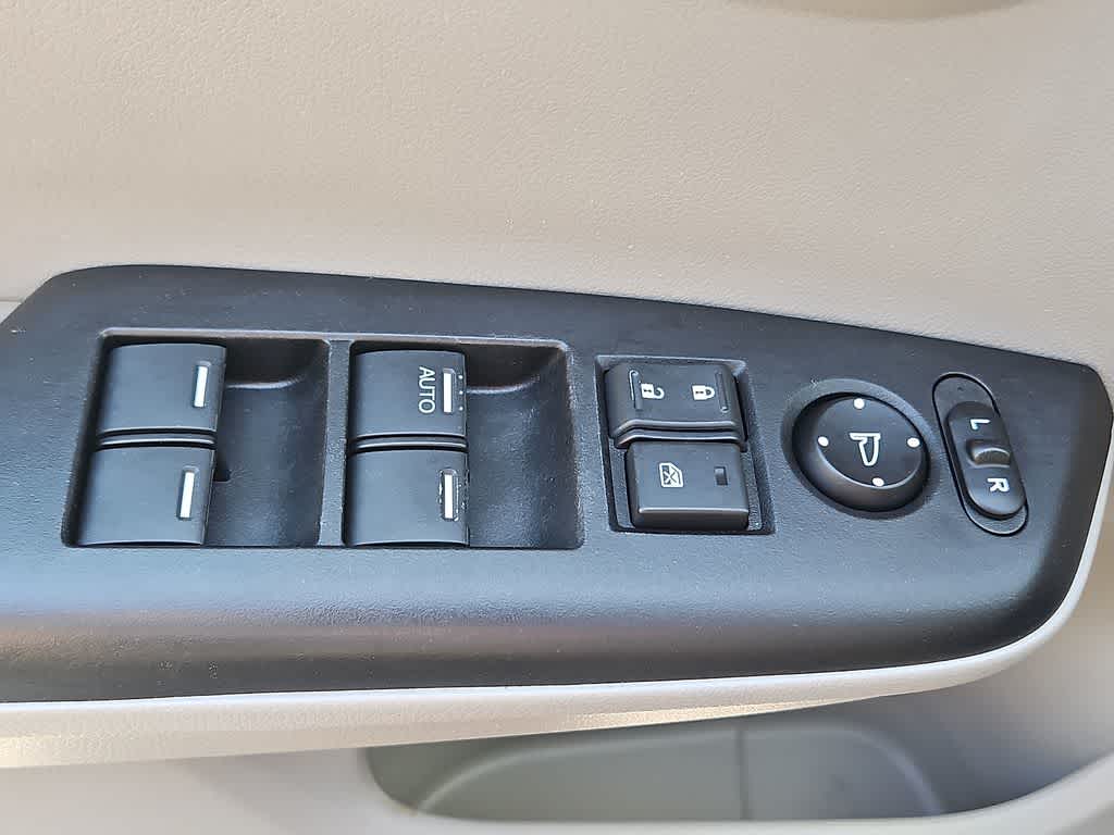 Thumbnail: 2015 Honda Civic - 25