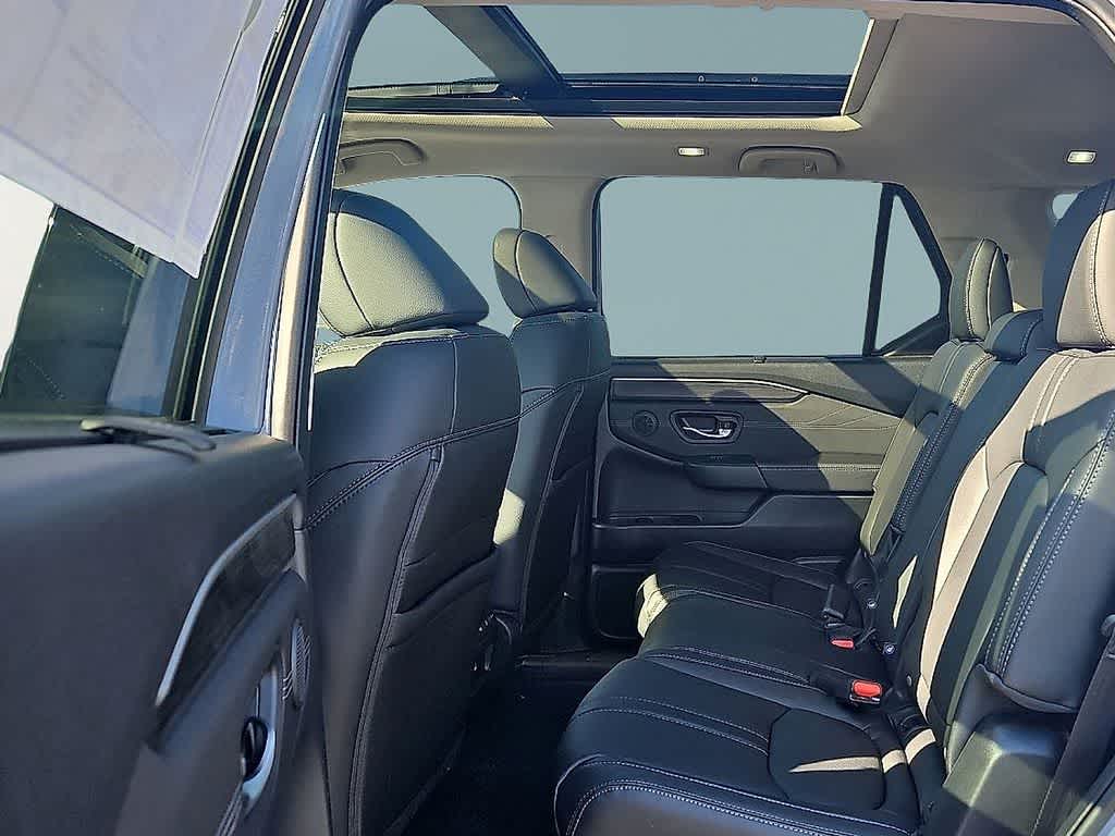 Thumbnail: 2026 Honda Pilot - 7