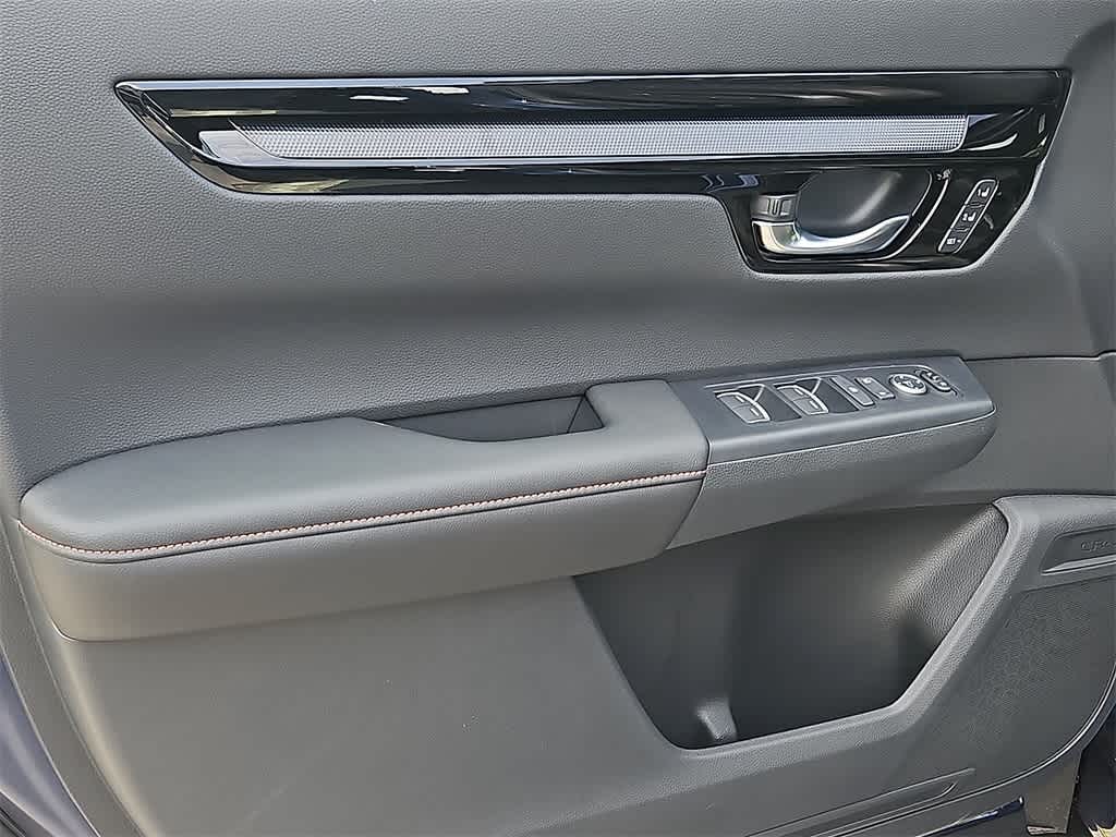 2026 Honda CR-V Sport Touring 9