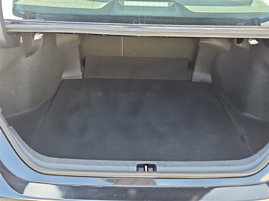 Thumbnail: 2022 Toyota Camry - 27