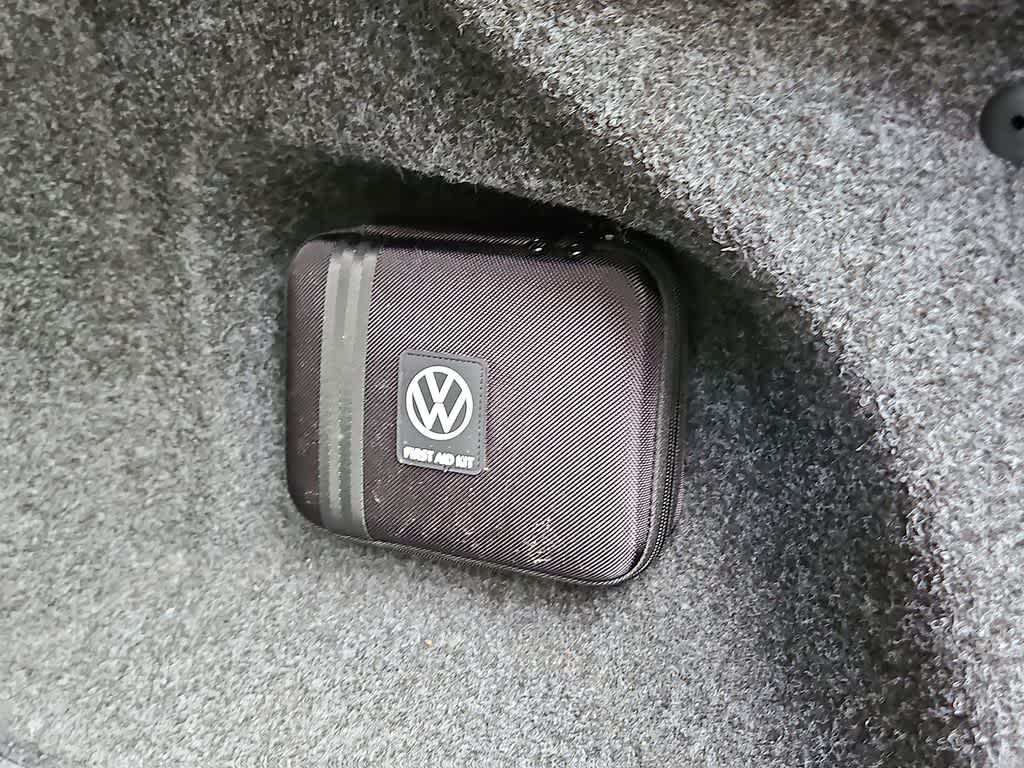 Thumbnail: 2021 Volkswagen Jetta - 30