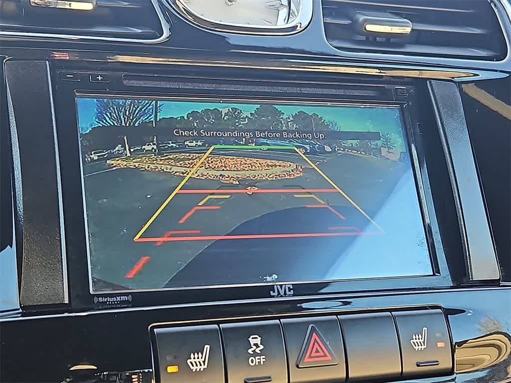 Thumbnail: 2011 Chrysler 200 - 15