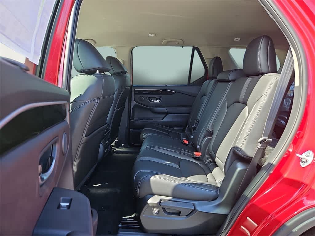 Thumbnail: 2026 Honda Pilot - 6