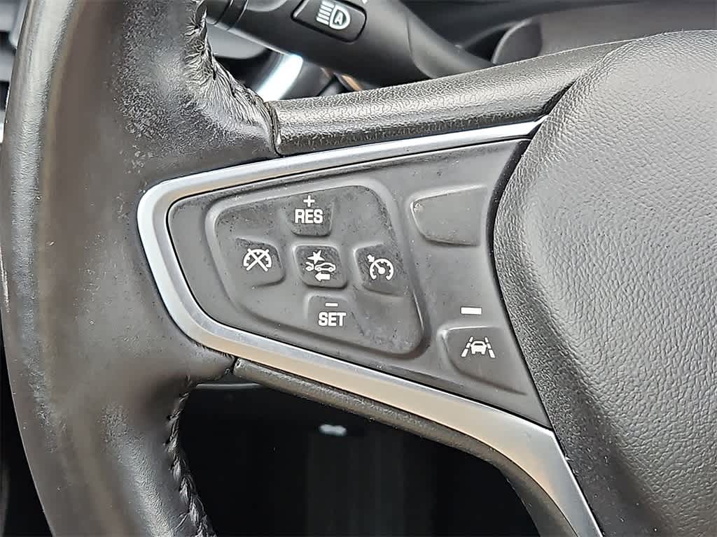 Thumbnail: 2022 Chevrolet Equinox - 17