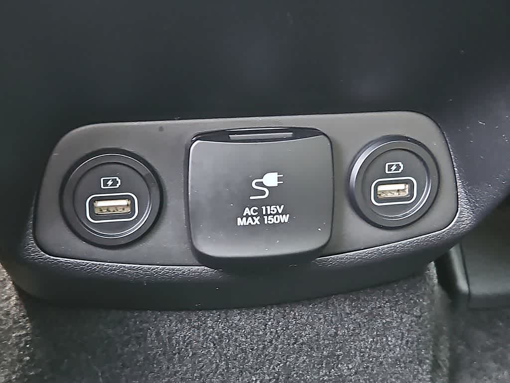 Thumbnail: 2023 Hyundai Santa Fe - 11