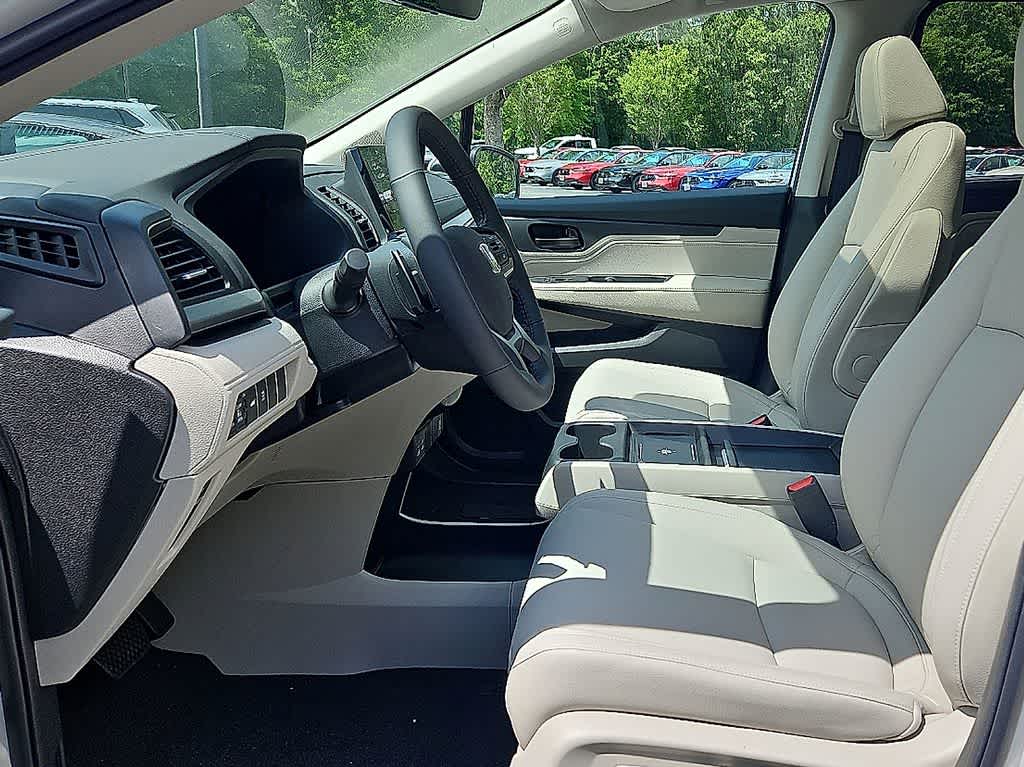 Thumbnail: 2026 Honda Odyssey - 11