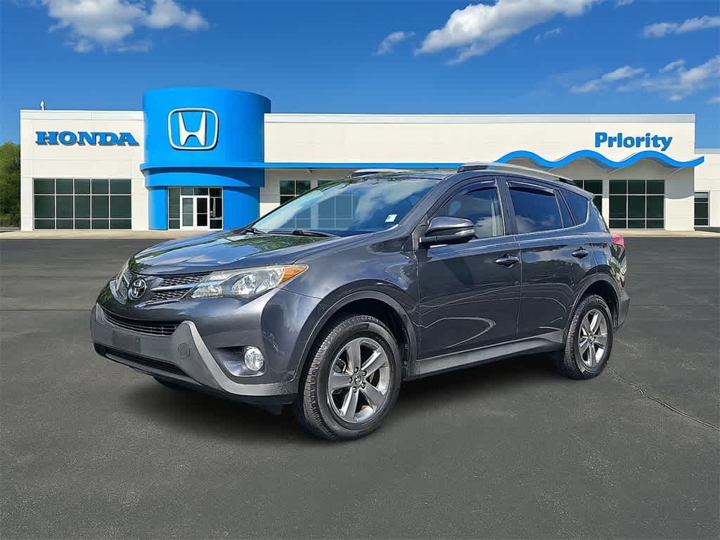Thumbnail: 2015 Toyota RAV4 - 1