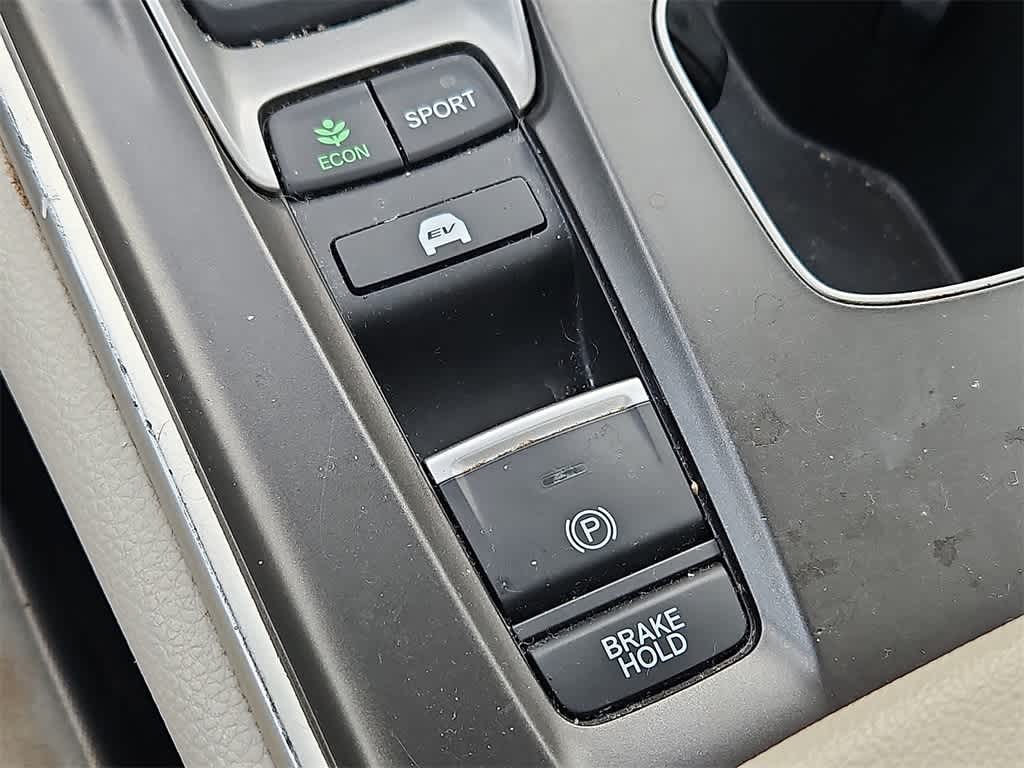 Thumbnail: 2019 Honda Accord - 24