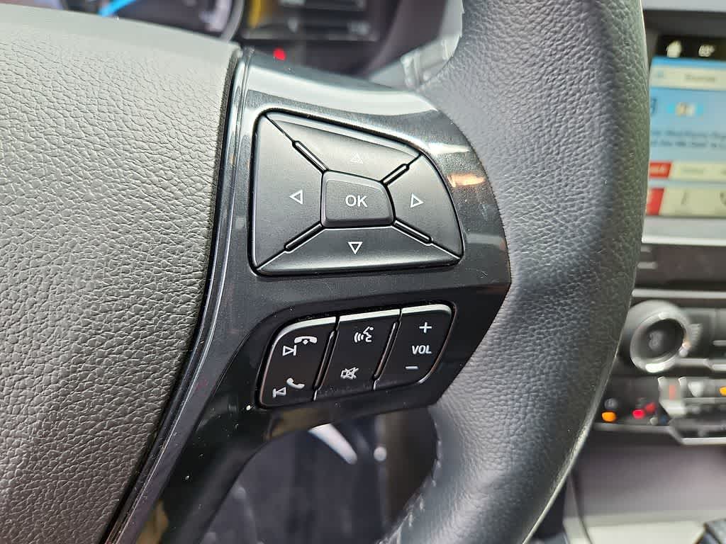 Thumbnail: 2018 Ford Explorer - 25