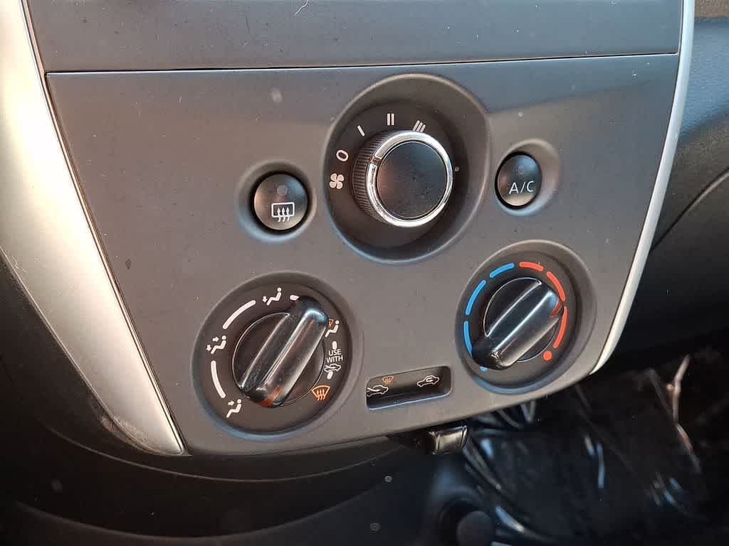 Thumbnail: 2019 Nissan Versa - 16