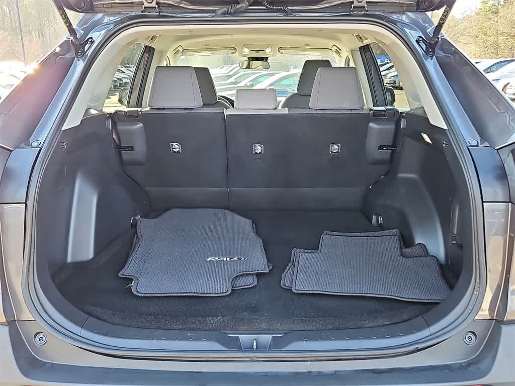 Thumbnail: 2023 Toyota RAV4 - 25