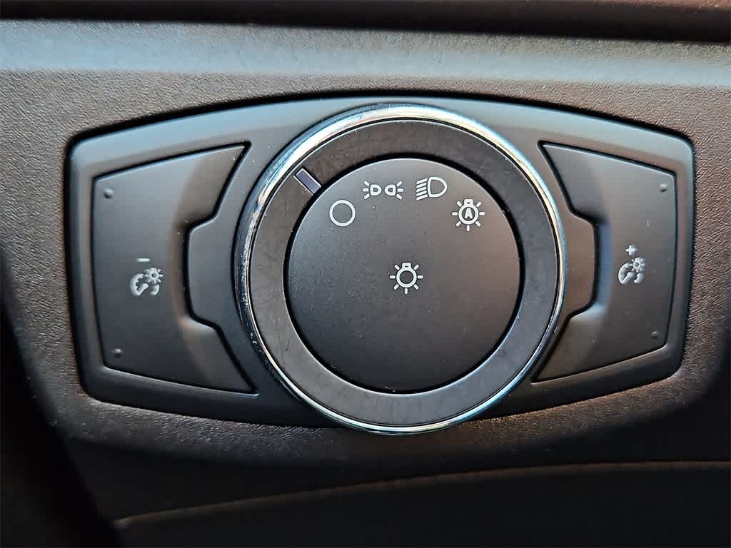 Thumbnail: 2018 Ford Fusion - 16