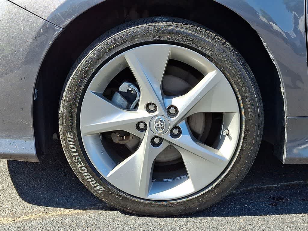 Thumbnail: 2014 Toyota Camry - 7