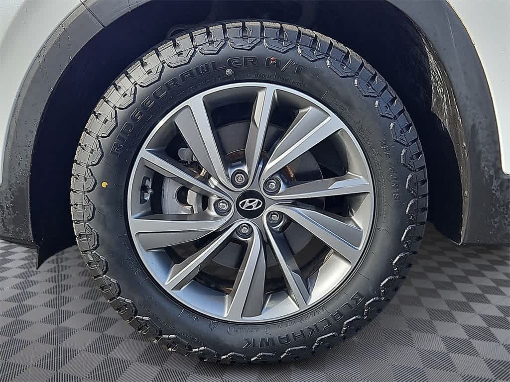 Thumbnail: 2019 Hyundai Santa Fe - 8