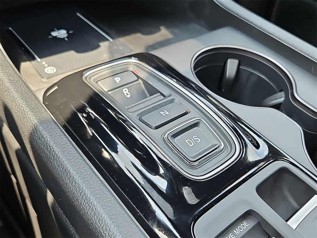 Thumbnail: 2025 Honda Pilot - 12
