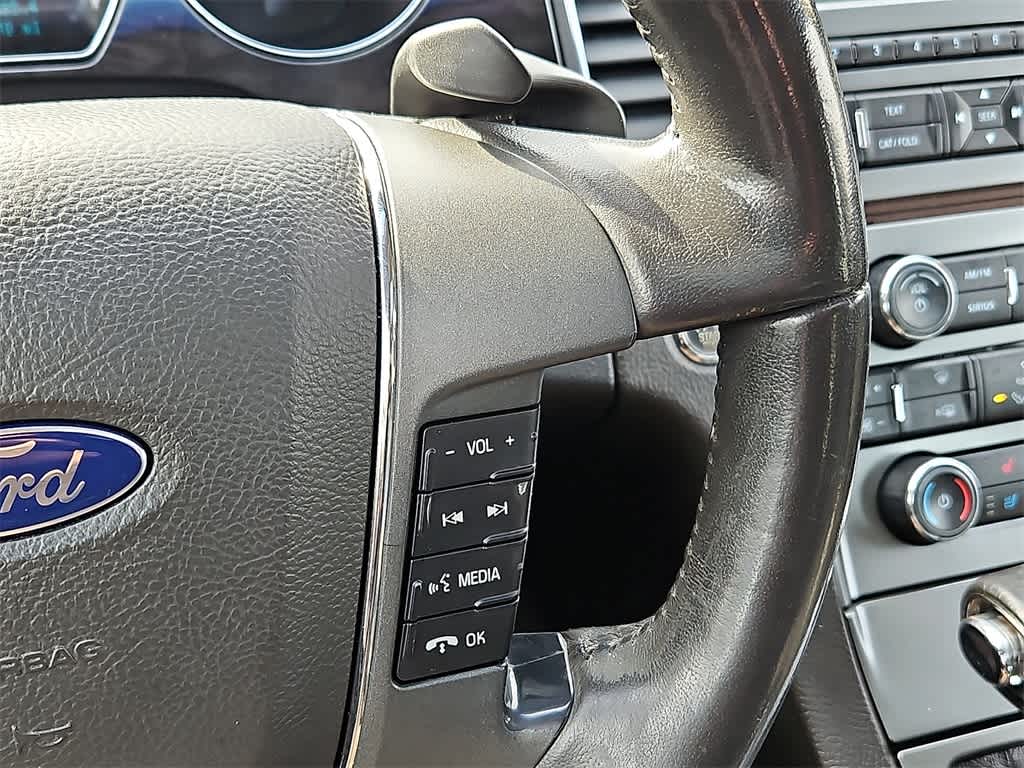 Thumbnail: 2011 Ford Taurus - 19