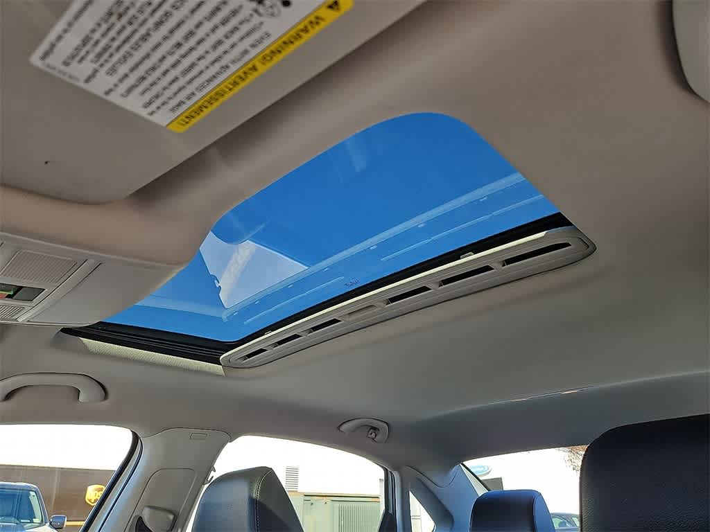 Thumbnail: 2022 Volkswagen Passat - 12