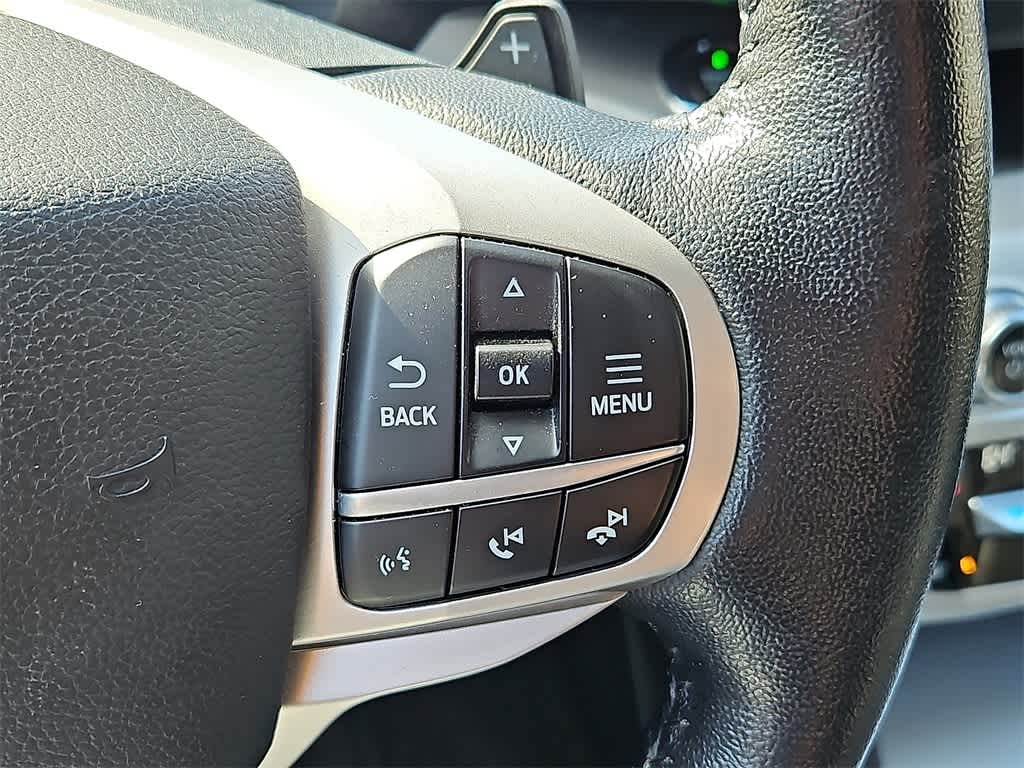 Thumbnail: 2021 Ford Explorer - 17