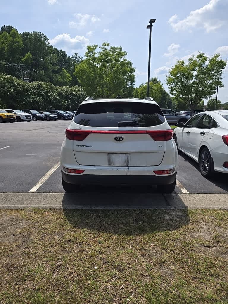 Thumbnail: 2017 Kia Sportage - 5