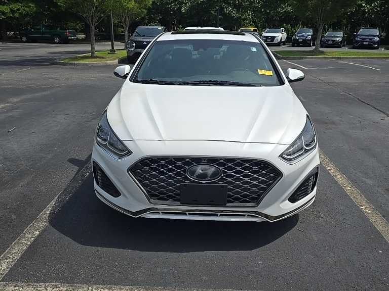 Thumbnail: 2019 Hyundai Sonata - 1