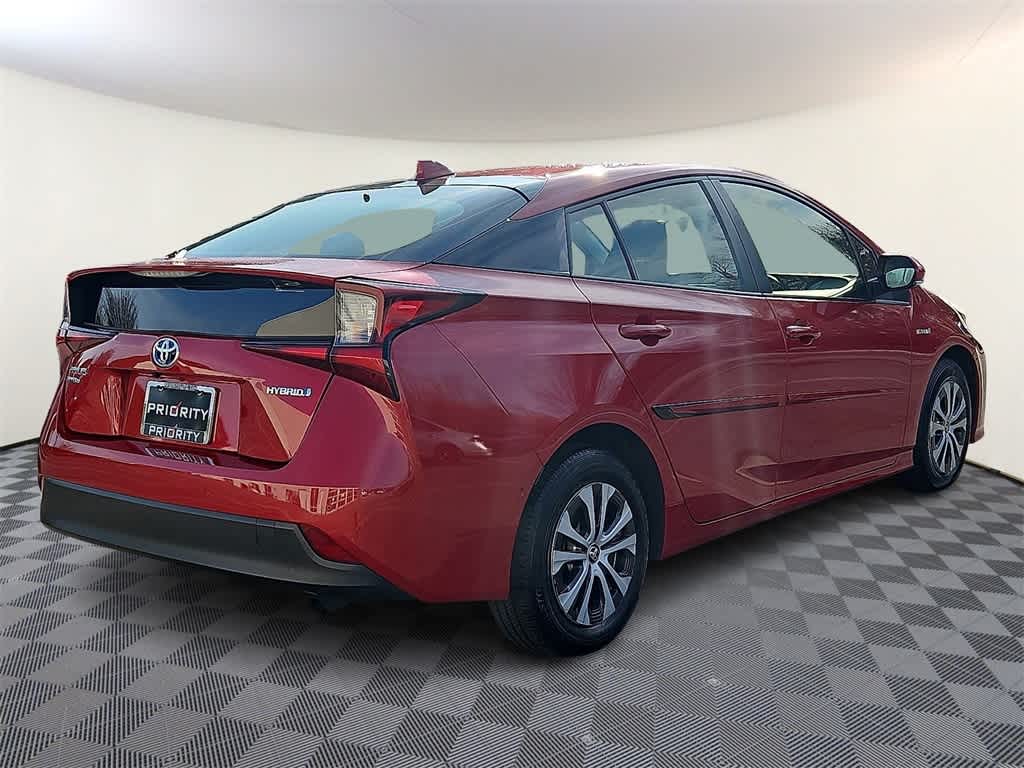 Thumbnail: 2022 Toyota Prius - 4