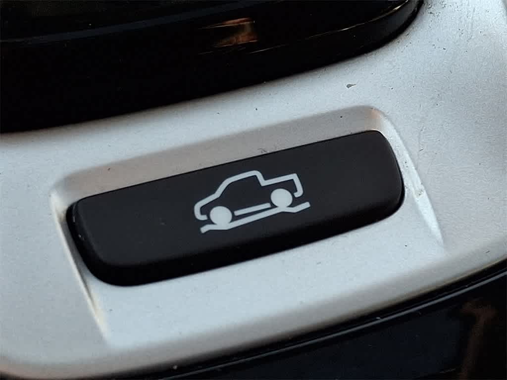 Thumbnail: 2019 Honda Ridgeline - 26