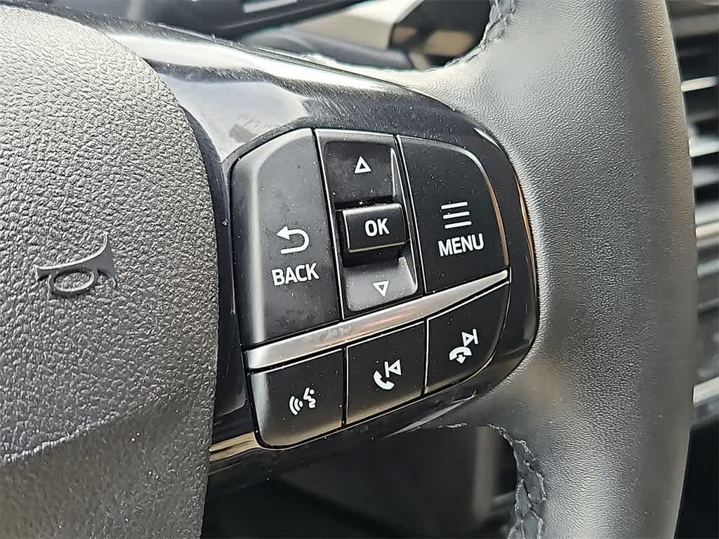 Thumbnail: 2021 Ford Escape - 17