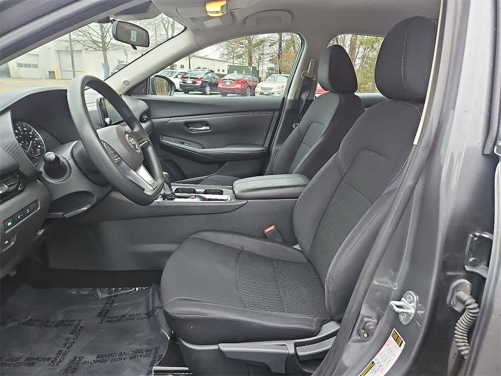 Thumbnail: 2020 Nissan Sentra - 12